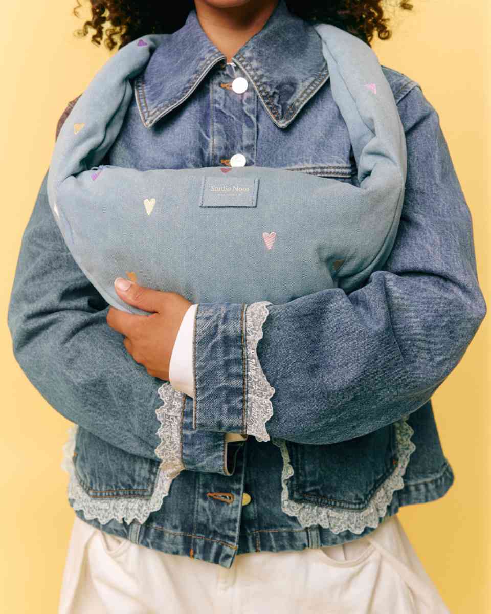 Studio Noos Tasche in Blau - Vorderansicht