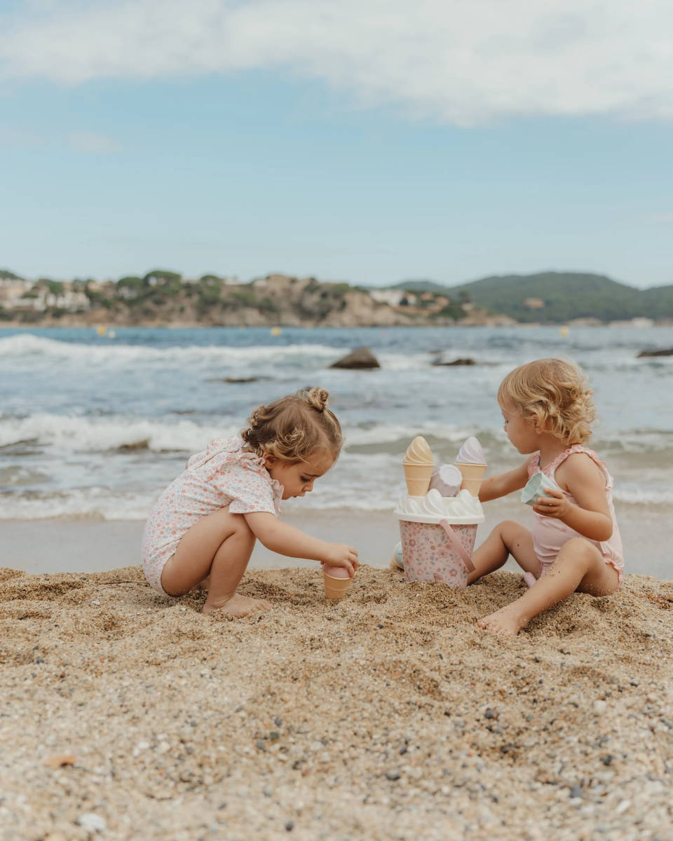 Little Dutch Sandspielzeug Eiscreme-Spielset, 14-teilig