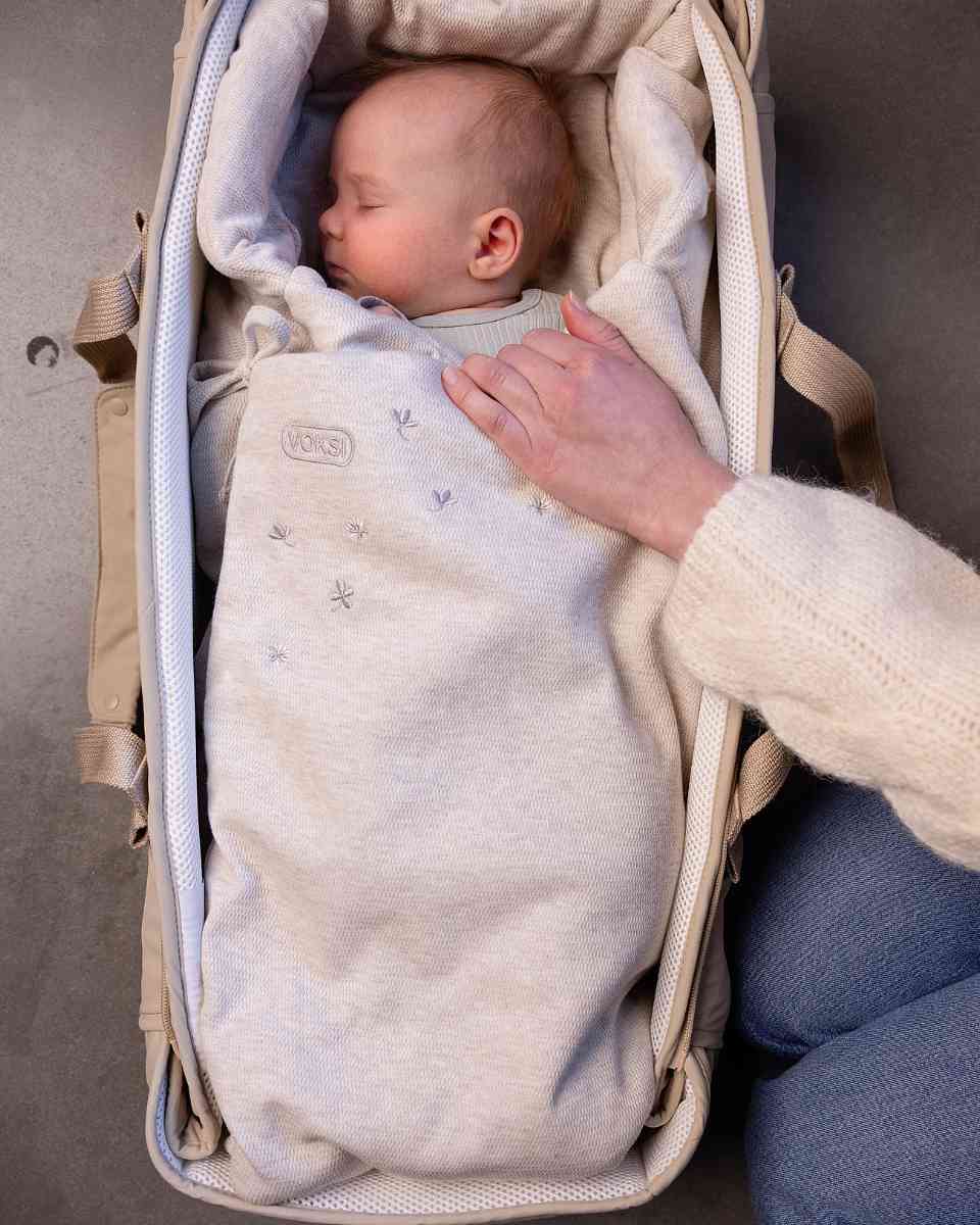 Voksi Wool Wrap Fußsack für Babys 0–6 Monate