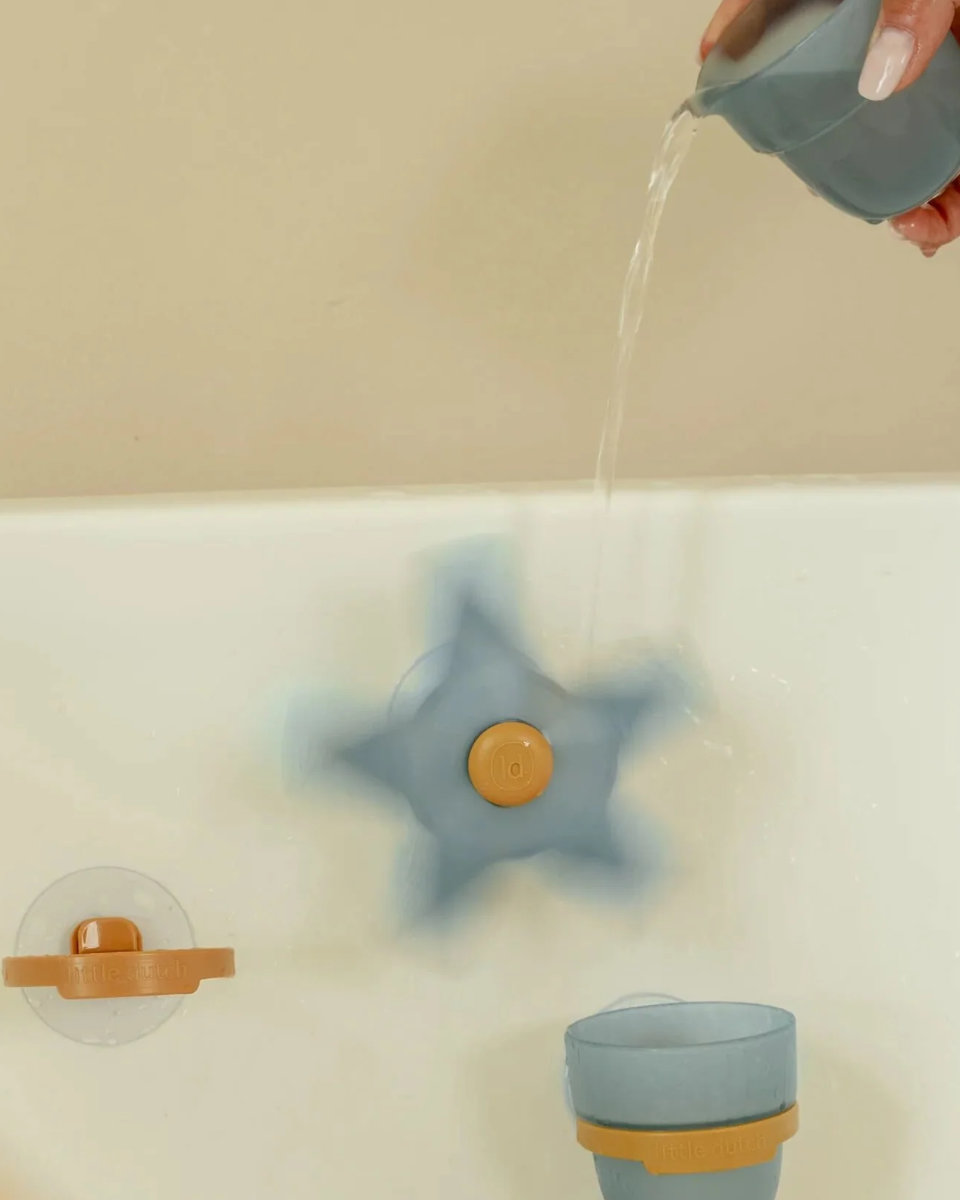 Little Dutch Badespielzeug Becher