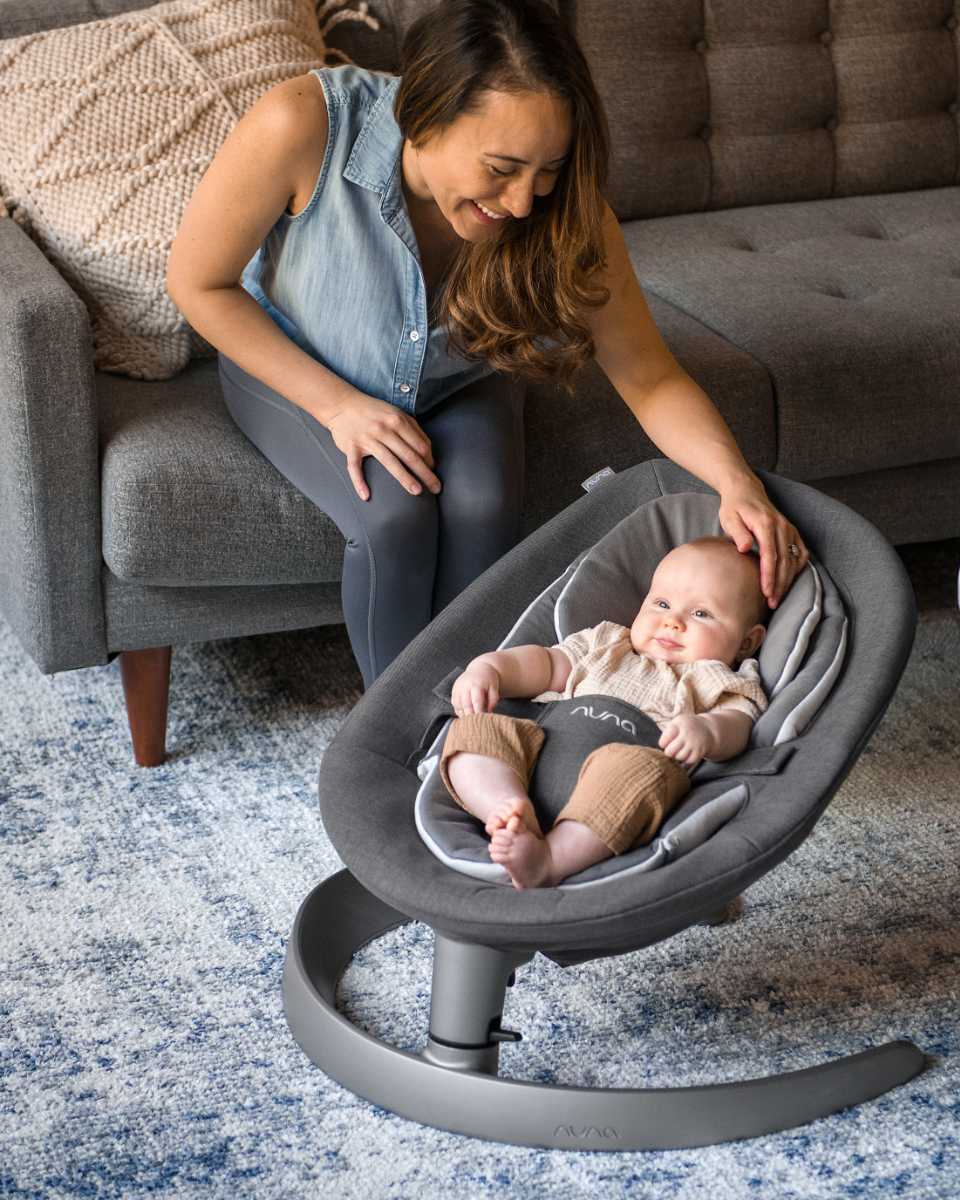 Nuna Leaf Grow Babywippe inkl. Spielbogen