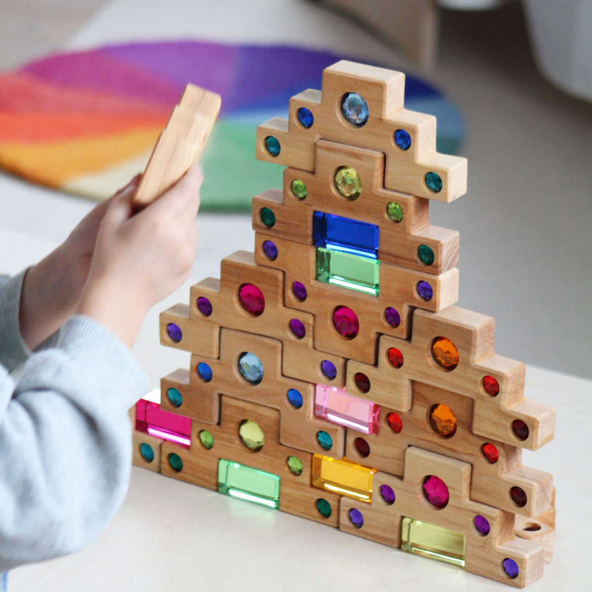 Bauspiel Farbtreppe mit Lichtbauquadern 16-teilig
