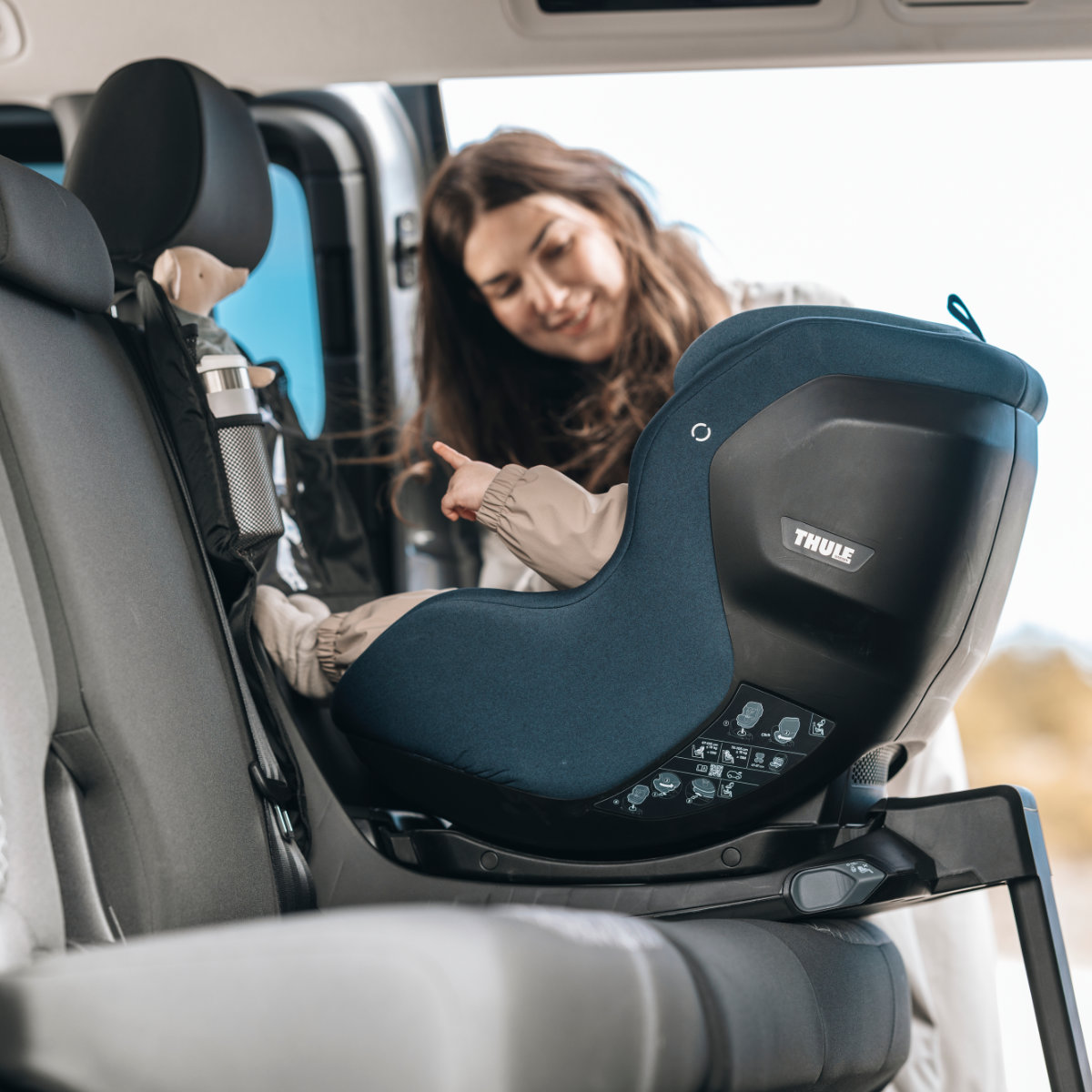 Thule Elm Connect 360 i-Size Kindersitz