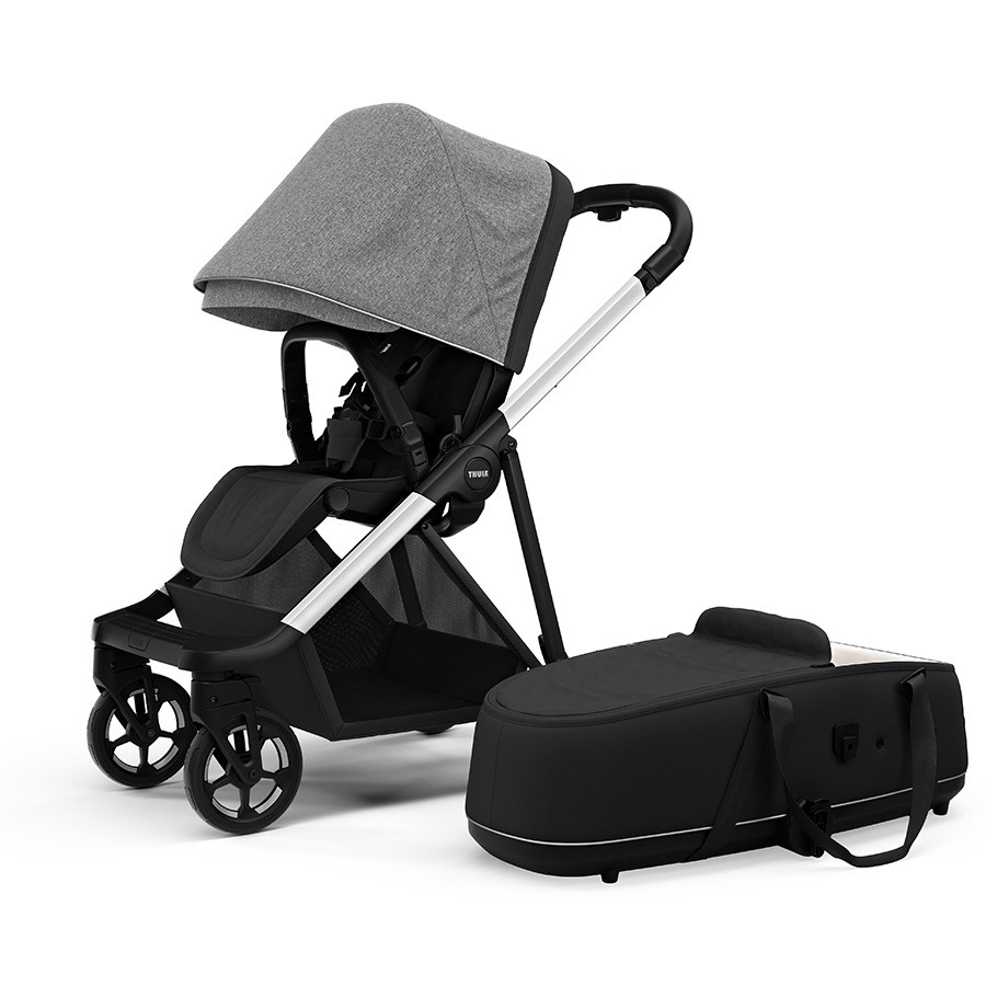 Thule Shine Kinderwagen in Grau - schräge Ansicht