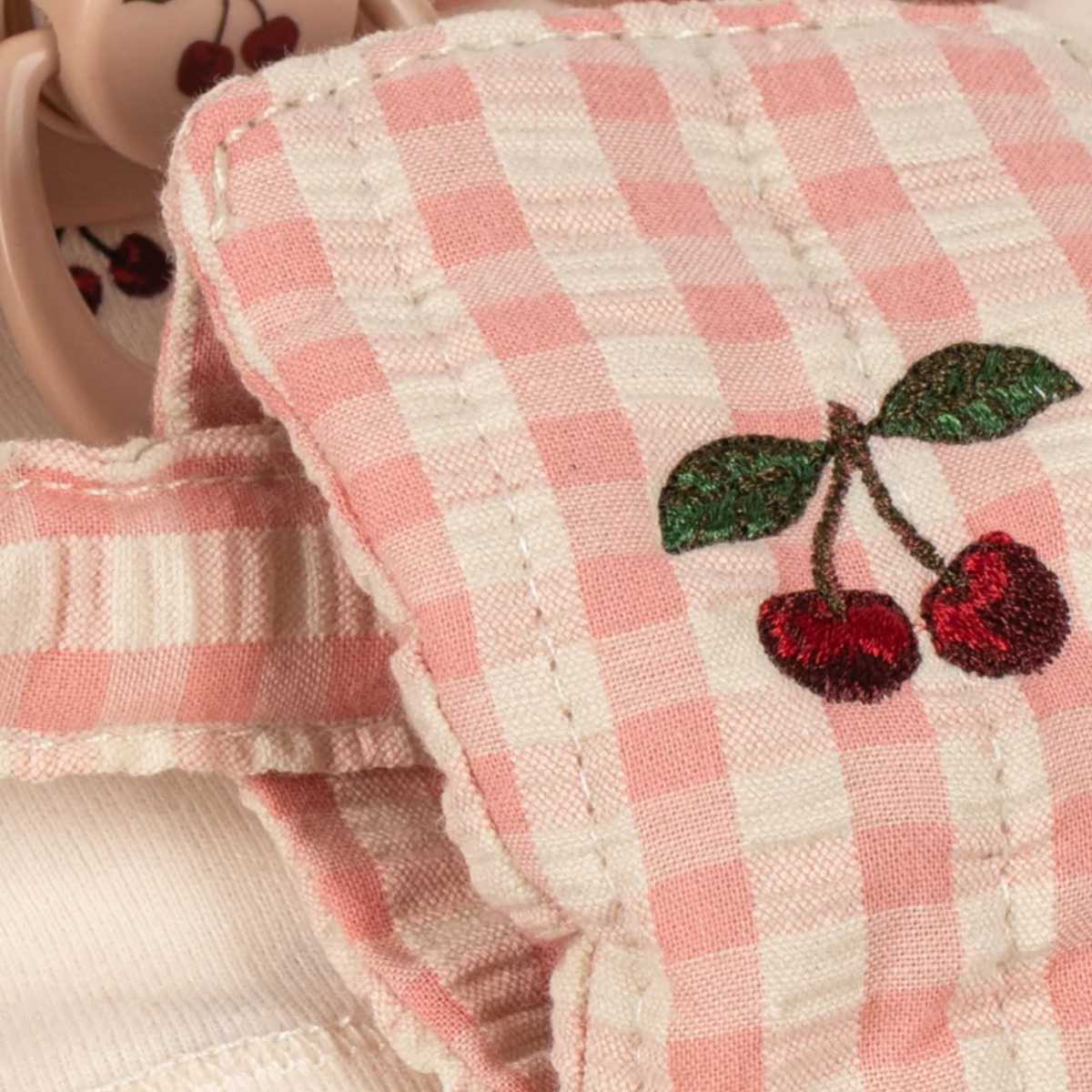 Konges Sløjd Poppy Puppenbuggy-Set – mit Babypuppe & Schnuller