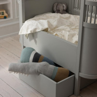 Vorschau: Sebra Gestricktes Kissen Sleepy Croc Vorschau: Sebra Gestricktes Kissen Sleepy Croc