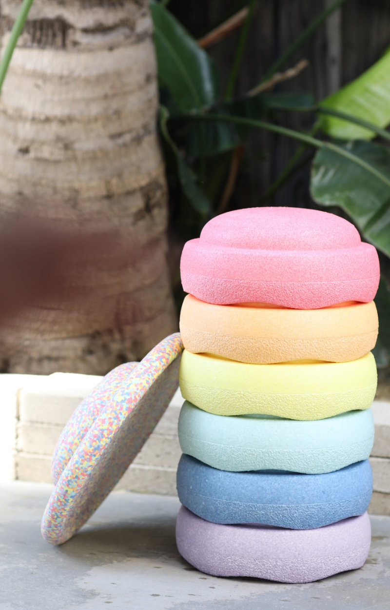 Stapelstein Set Pastel + Balance Board 2024 Kindermaxx